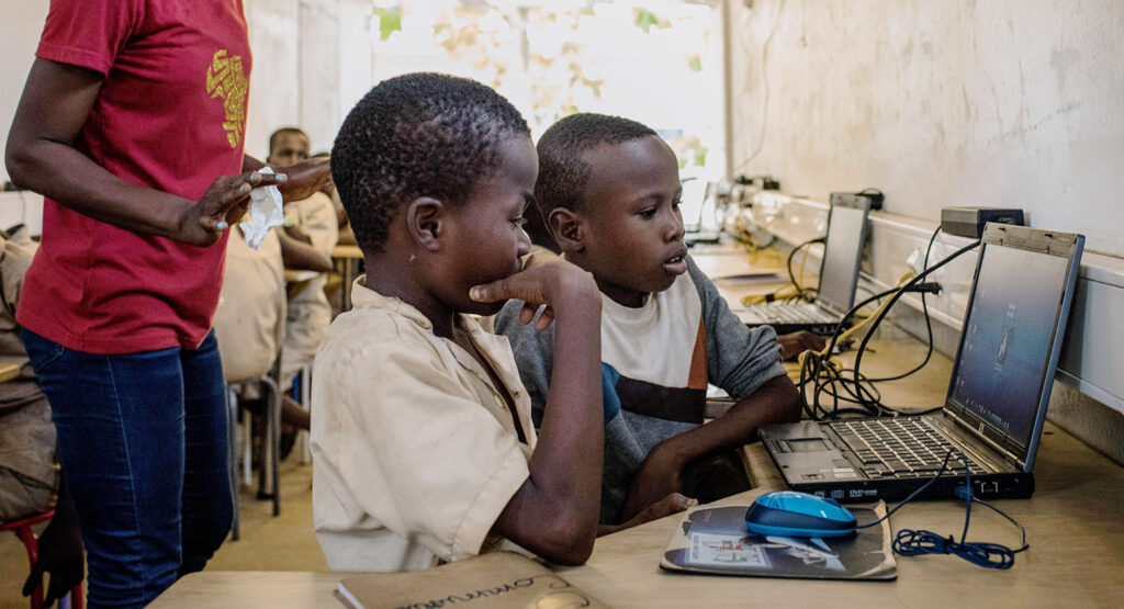 Фото 14 — Как сделать образование доступным для всех